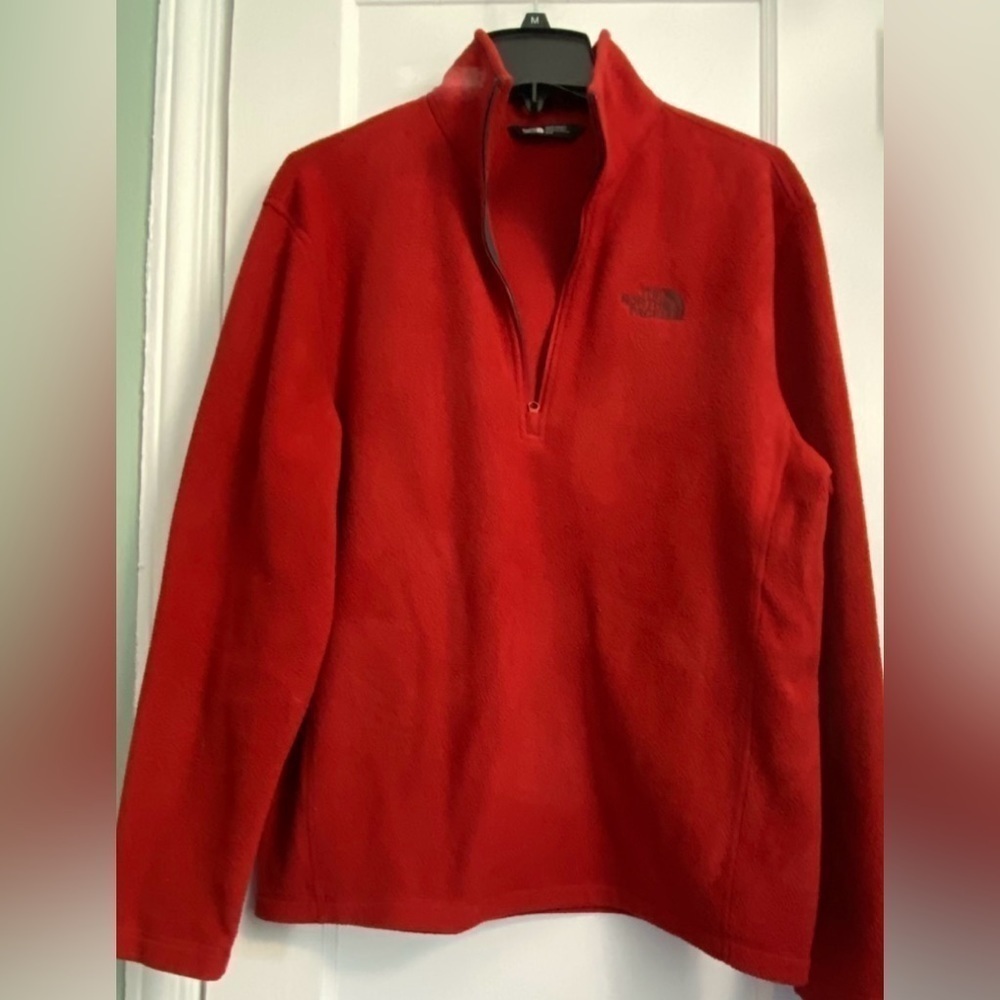 The North Face 1/4 Zip Fleece Pullover Sweater, Size: Medium